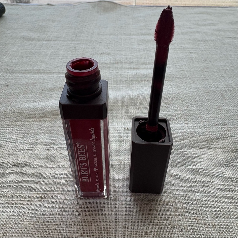 Makeup Bundle - Picture 12 of 13